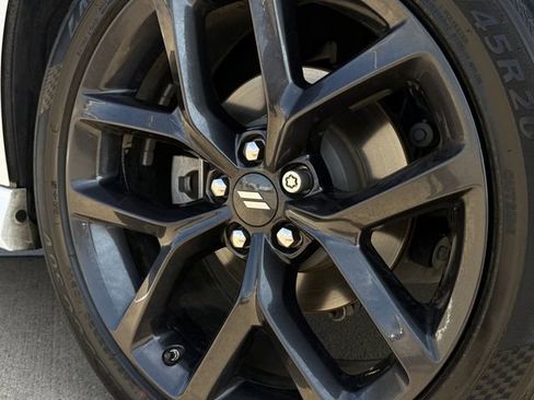 Used 2022 Dodge Charger R/T w/ Blacktop Package image 10