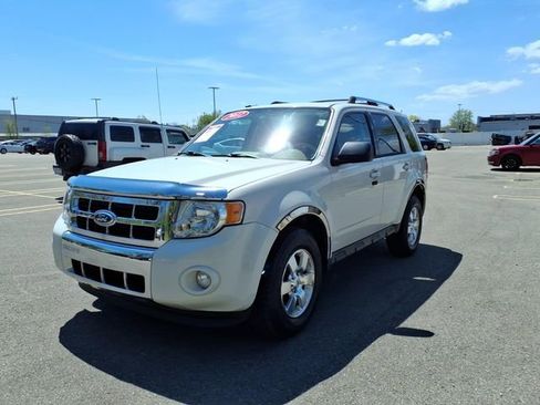 Used 2012 Ford Escape Limited AWD/4WD image 3