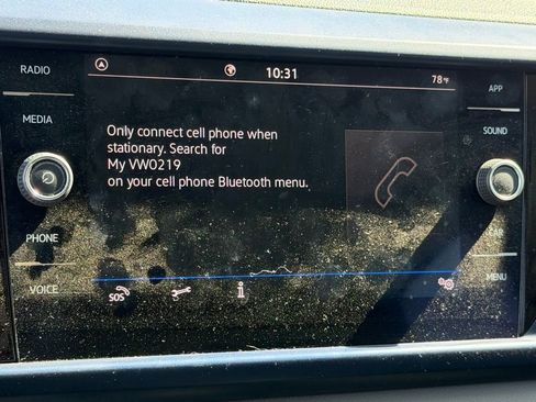 Used 2022 Volkswagen Taos SE image 23