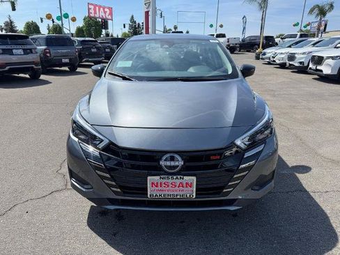 New 2025 Nissan Versa SR w/ Trunk Package FWD image 2