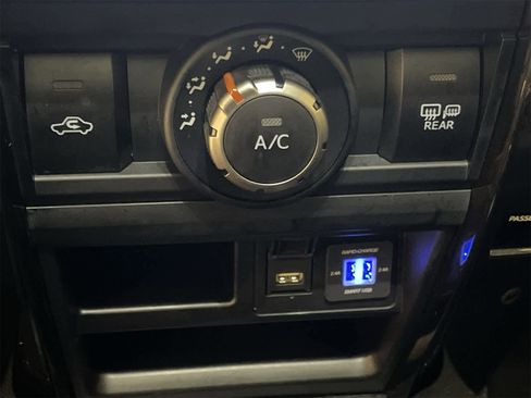 Used 2023 Toyota 4Runner TRD Off-Road Premium image 31