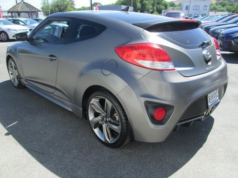 Used 2014 Hyundai Veloster Turbo FWD image 4