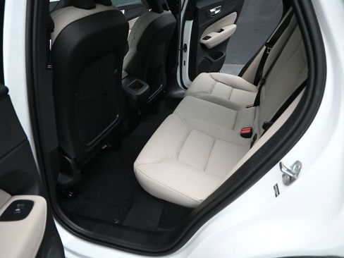 New 2026 Volvo XC60 B5 Core w/ Climate Package image 30