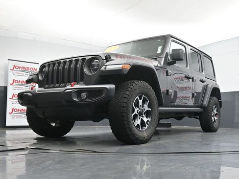 Used 2022 Jeep Wrangler Unlimited Rubicon w/ LED Lighting Group AWD/4WD image 35