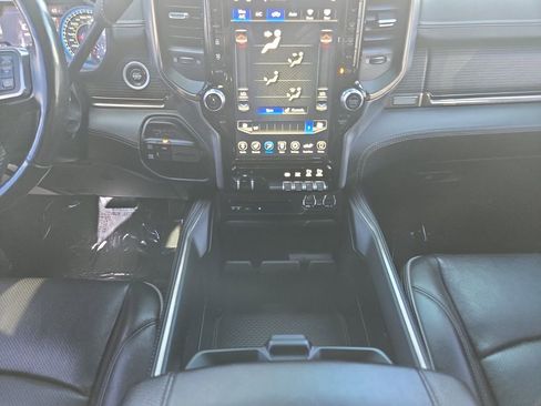 Used 2019 RAM 2500 Limited image 13