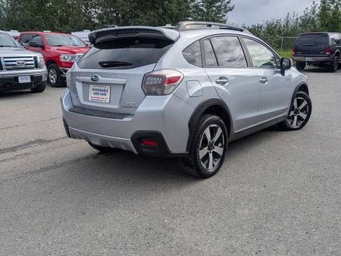 Used 2014 Subaru Crosstrek Touring AWD/4WD image 6