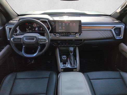 Used 2024 GMC Canyon Denali AWD/4WD image 19