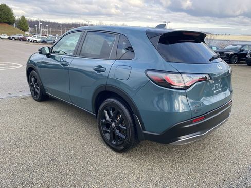 Used 2023 Honda HR-V Sport image 5