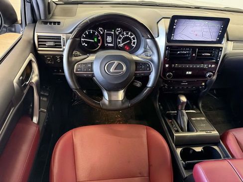 Certified 2023 Lexus GX 460 Premium w/ Premium Plus Package AWD/4WD image 4