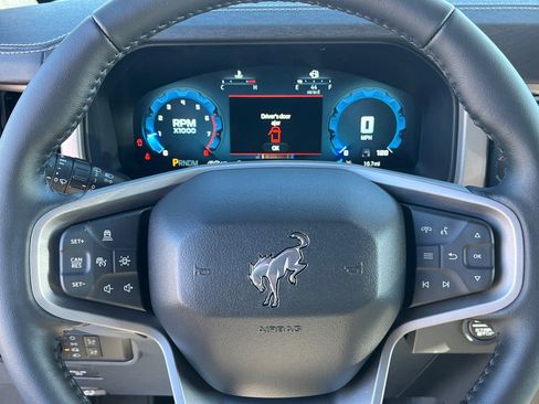 New 2025 Ford Bronco Outer Banks image 17