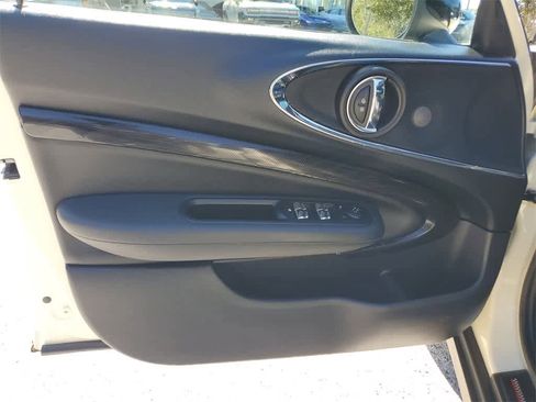 Used 2017 MINI Cooper Clubman S image 17