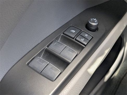 Used 2023 Toyota Camry XLE w/ Navigation Package image 25