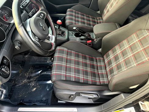 Used 2019 Volkswagen GTI Rabbit Edition image 31