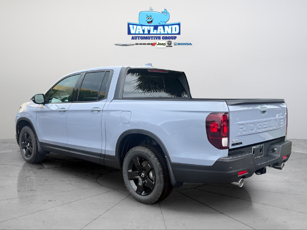 New 2026 Honda Ridgeline Black Edition image 3