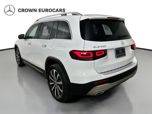 Certified 2022 Mercedes-Benz GLB 250 4MATIC image 7