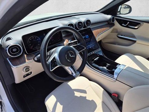 Certified 2026 Mercedes-Benz C 300 4MATIC Sedan image 9