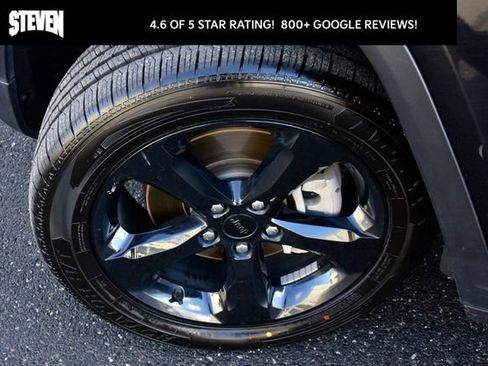 Used 2023 Jeep Grand Cherokee L Laredo image 36