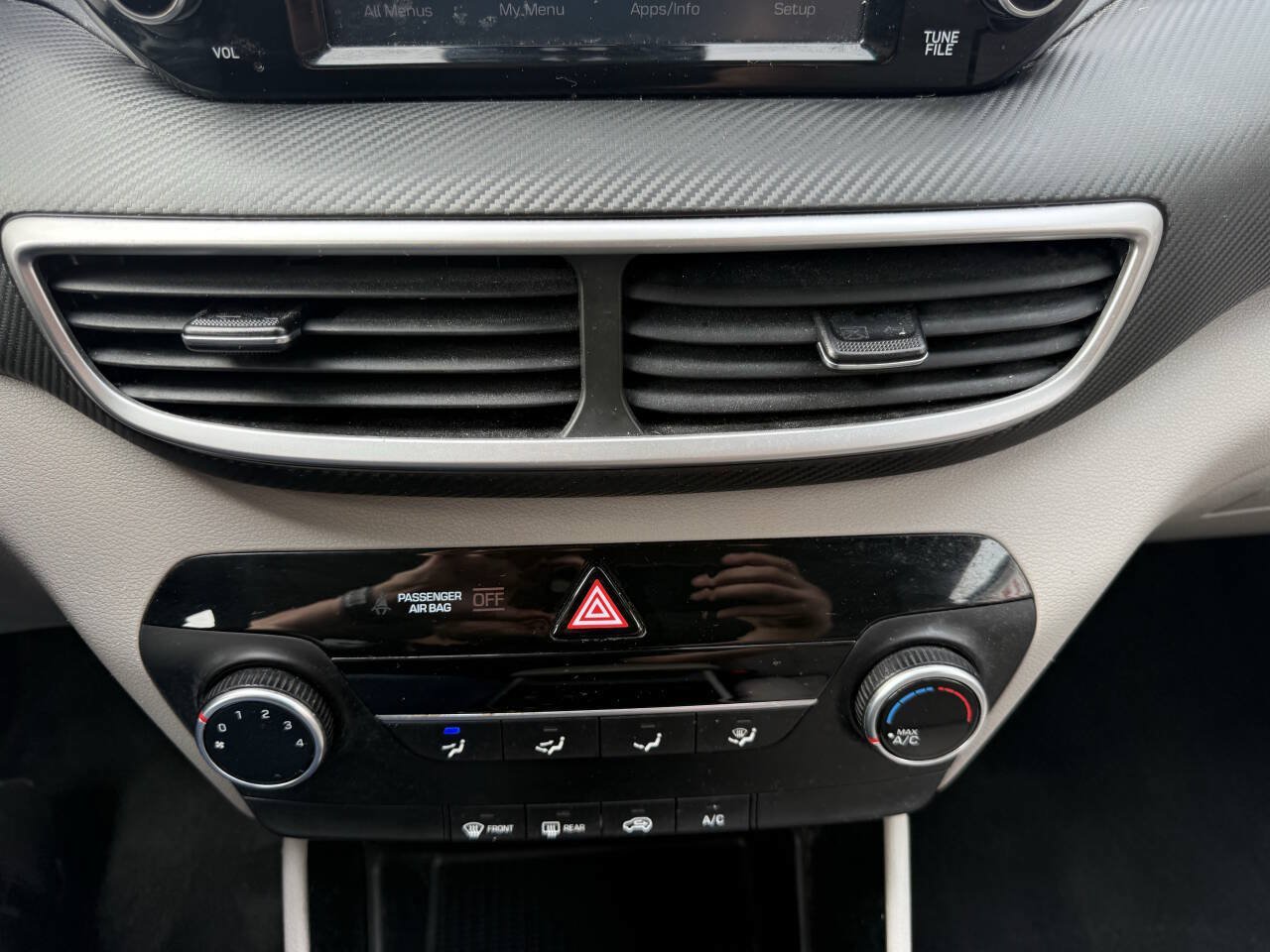 Used 2020 Hyundai Tucson SE w/ Cargo Package AWD/4WD image 27