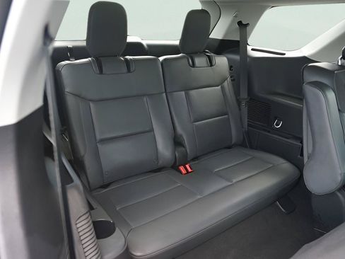 Certified 2026 Ford Explorer Active RWD image 15