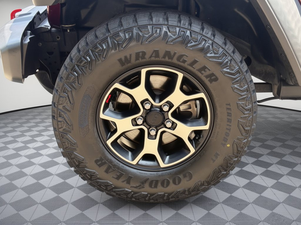 Used 2021 Jeep Wrangler Rubicon w/ Safety Group AWD/4WD image 13