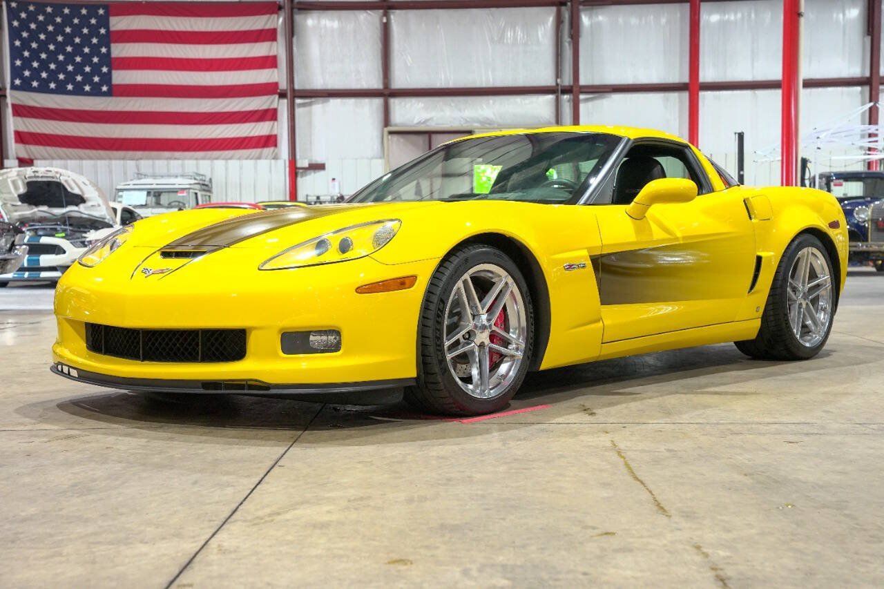 Used 2007 Chevrolet Corvette Z06 w/ Preferred Equipment Group RWD image 1