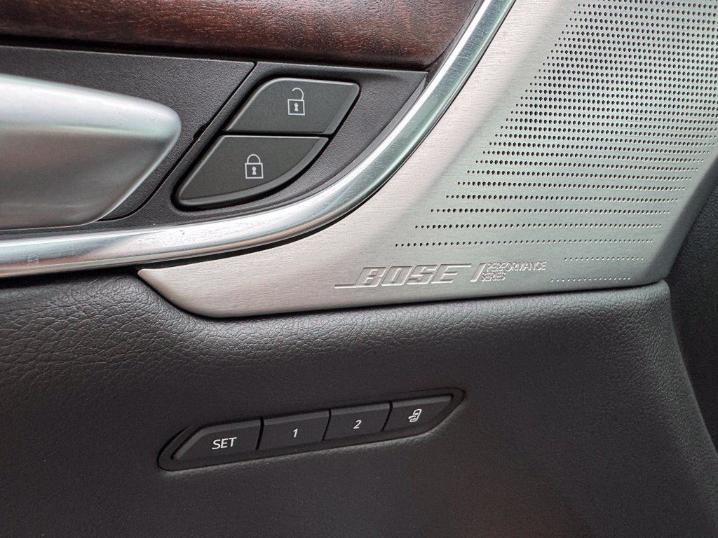 Certified 2023 Cadillac XT5 Sportv AWD/4WD image 14
