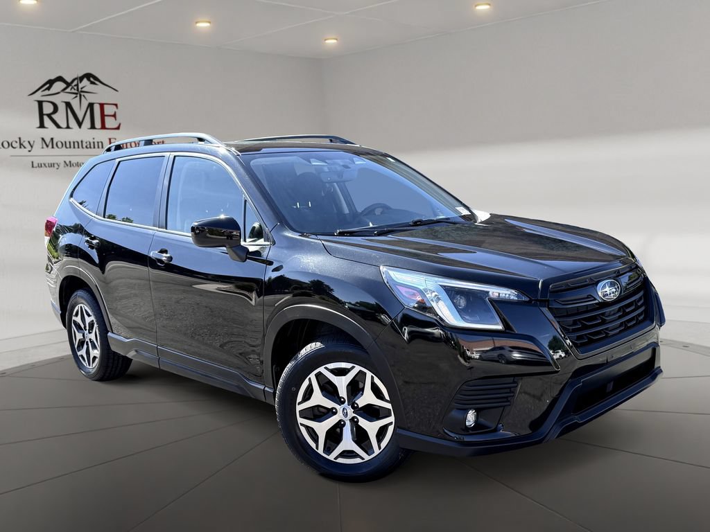 Used 2024 Subaru Forester Premium AWD/4WD image 1
