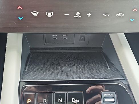 Certified 2025 Nissan Murano SL w/ Cargo Package image 21