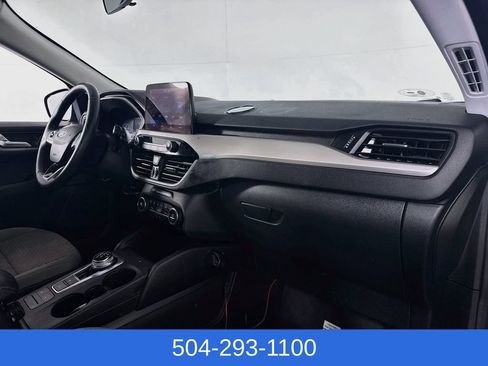 Used 2021 Ford Escape SE w/ SE Sport Appearance Package FWD image 27
