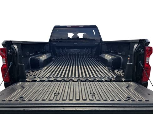 Used 2024 Chevrolet Silverado 2500 Custom w/ Custom Value Package AWD/4WD image 27