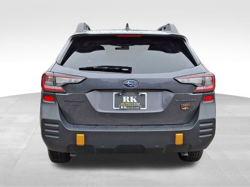 Used 2025 Subaru Outback Wilderness w/ Wilderness Package image 5