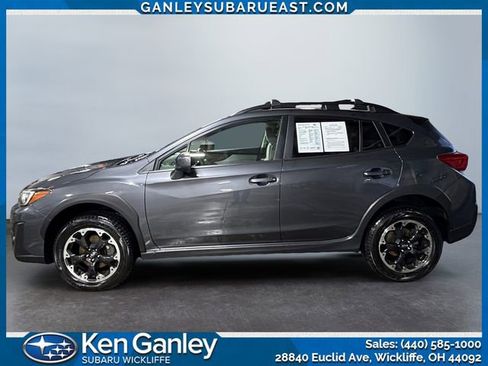 Certified 2022 Subaru Crosstrek 2.0i Premium image 2