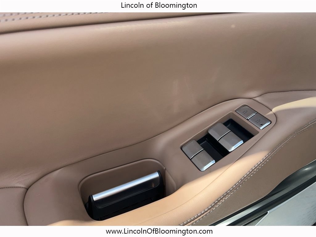 New 2025 Lincoln Navigator L Black Label AWD/4WD image 39