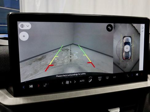 Certified 2025 Ford Explorer ST-Line w/ ST-Line Street Pack image 2