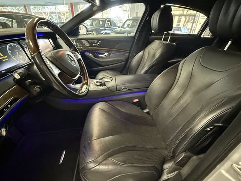 Used 2016 Mercedes-Benz S 550 Sedan w/ Premium Package image 15