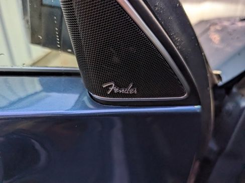 Used 2019 Volkswagen Beetle 2.0T SE image 16