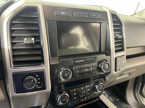 Used 2020 Ford F150 Lariat AWD/4WD image 12