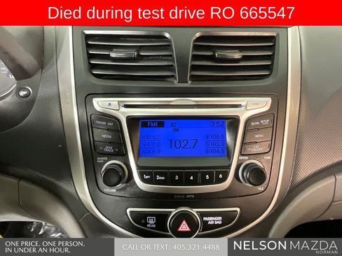 Used 2014 Hyundai Accent GS image 31