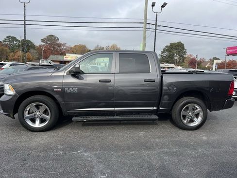 Used 2017 RAM 1500 Express image 7