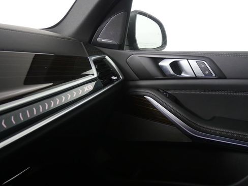 Certified 2025 BMW X5 xDrive40i image 31