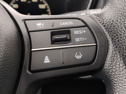 Used 2024 Honda CR-V LX image 16