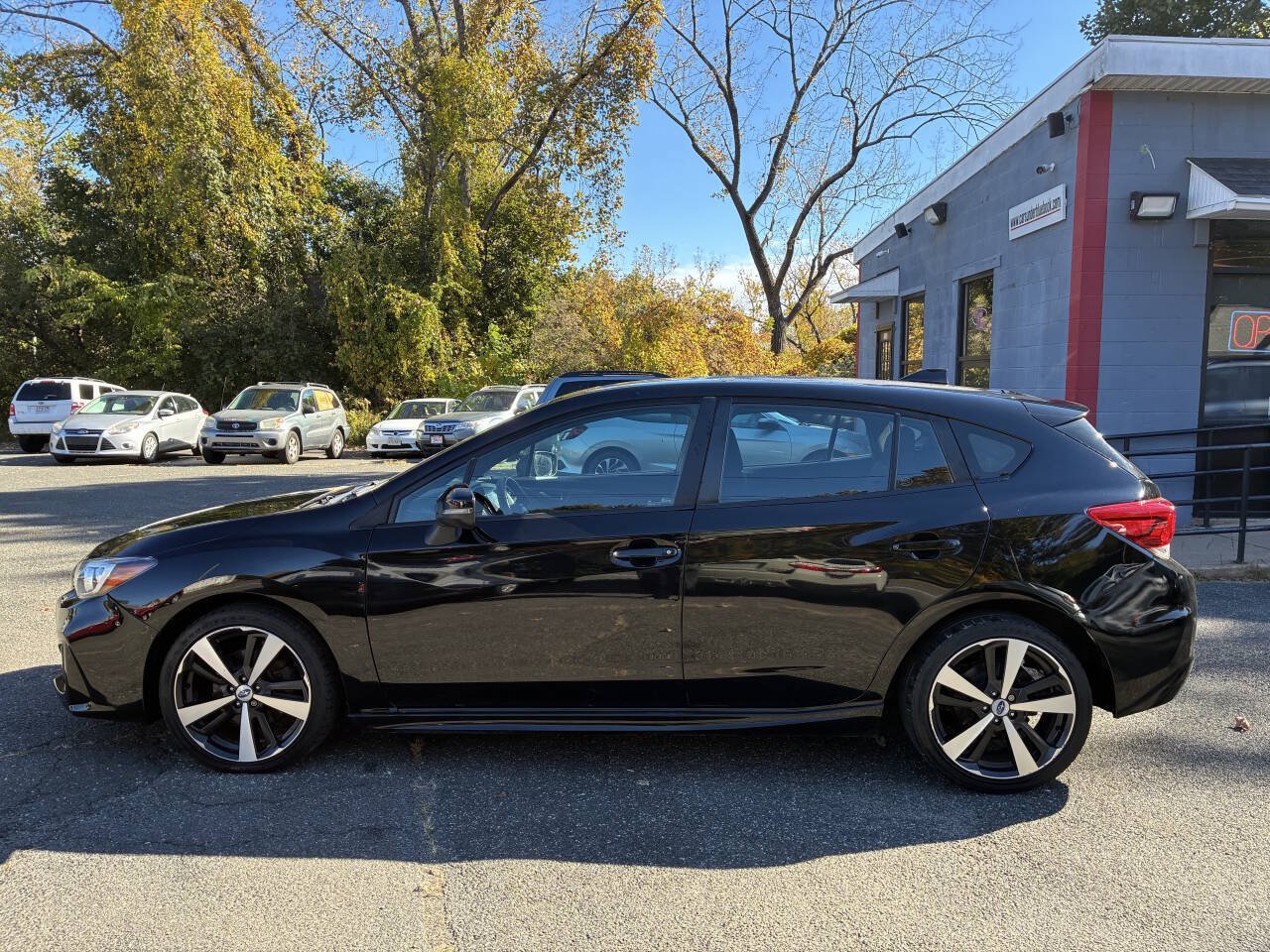 Used 2017 Subaru Impreza 2.0i Sport AWD/4WD image 2