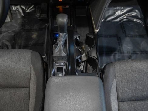 Used 2025 Toyota Camry LE image 25