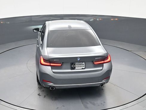 Used 2023 BMW 330i xDrive Sedan w/ Premium Package image 30