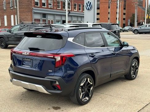 Used 2024 Kia Seltos SX w/ SX Sunroof Package image 5