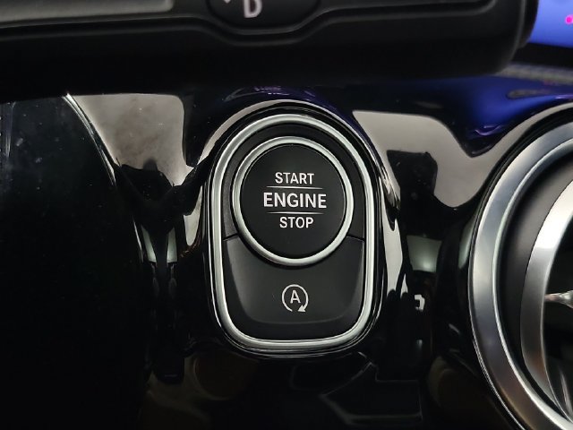 Used 2025 Mercedes-Benz CLA 250 image 31
