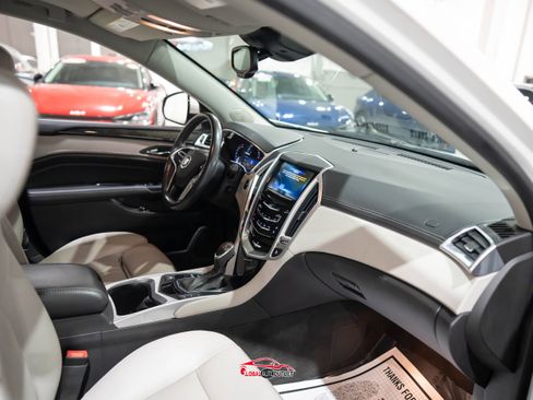 Used 2016 Cadillac SRX Premium image 15