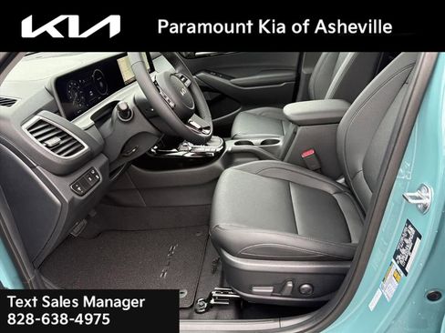 New 2026 Kia Seltos EX image 18