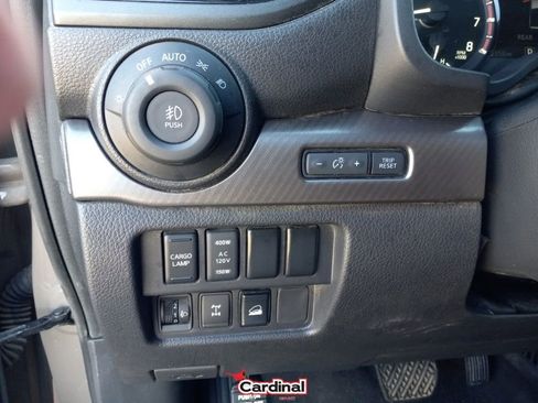 Used 2023 Nissan Titan PRO-4X w/ Pro-4x Convenience Package image 32