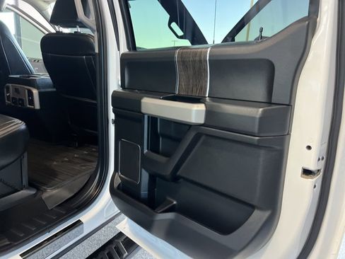Certified 2021 Ford F250 Lariat AWD/4WD image 5